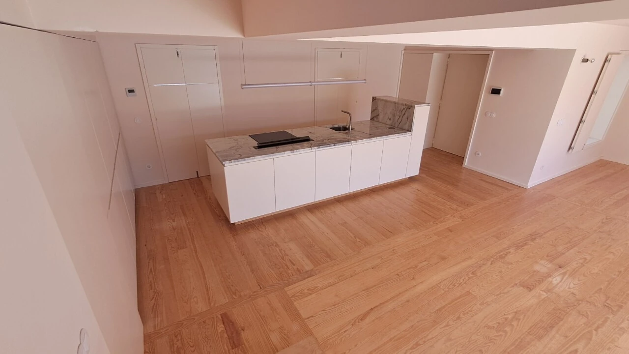 Moradia T3 para Venda em São João da Madeira Foto 30