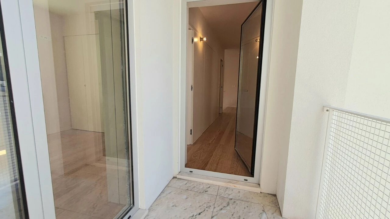 Moradia T3 para Venda em São João da Madeira Foto 40