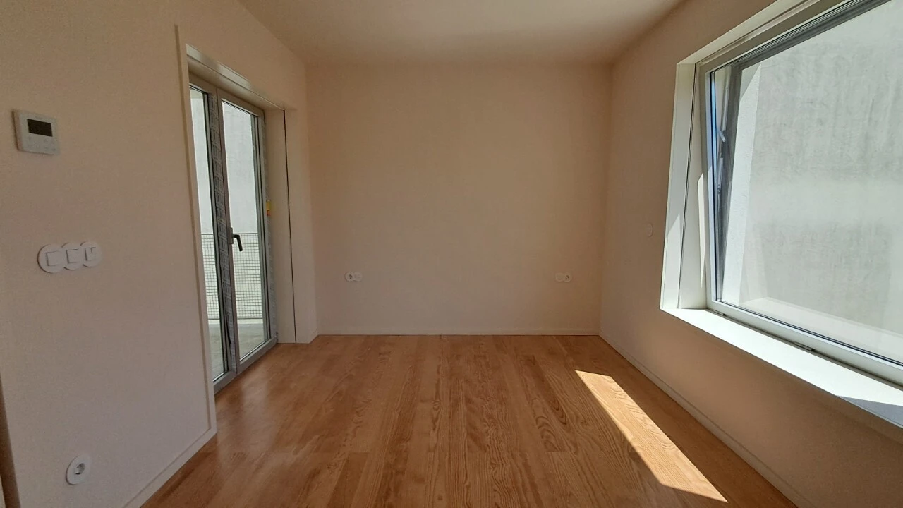 Moradia T3 para Venda em São João da Madeira Foto 46