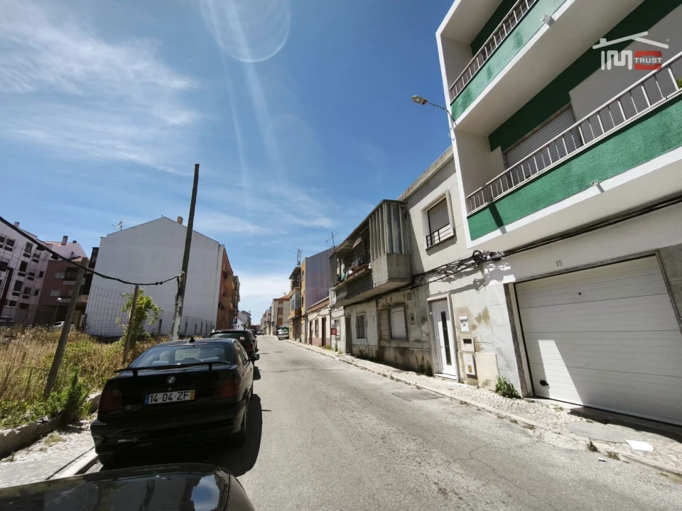 Moradia T3 para Venda em Baixa da Banheira e Vale da Amoreira Foto 21