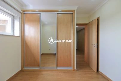 Apartamento T3 para Arrendamento em Sandim, Olival, Lever e Crestuma