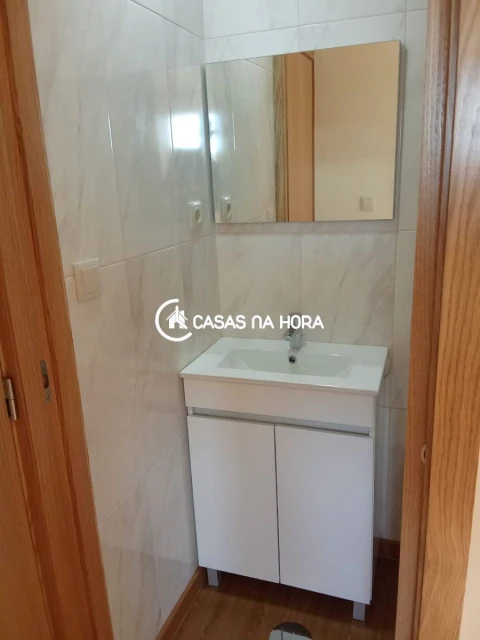 Apartamento T3 para Arrendamento em Sandim, Olival, Lever e Crestuma