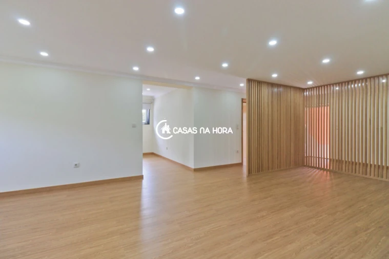 Apartamento T3 para Arrendamento em Sandim, Olival, Lever e Crestuma Foto 25