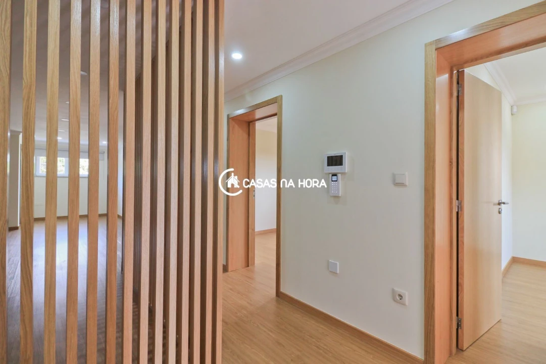 Apartamento T3 para Arrendamento em Sandim, Olival, Lever e Crestuma Foto 5