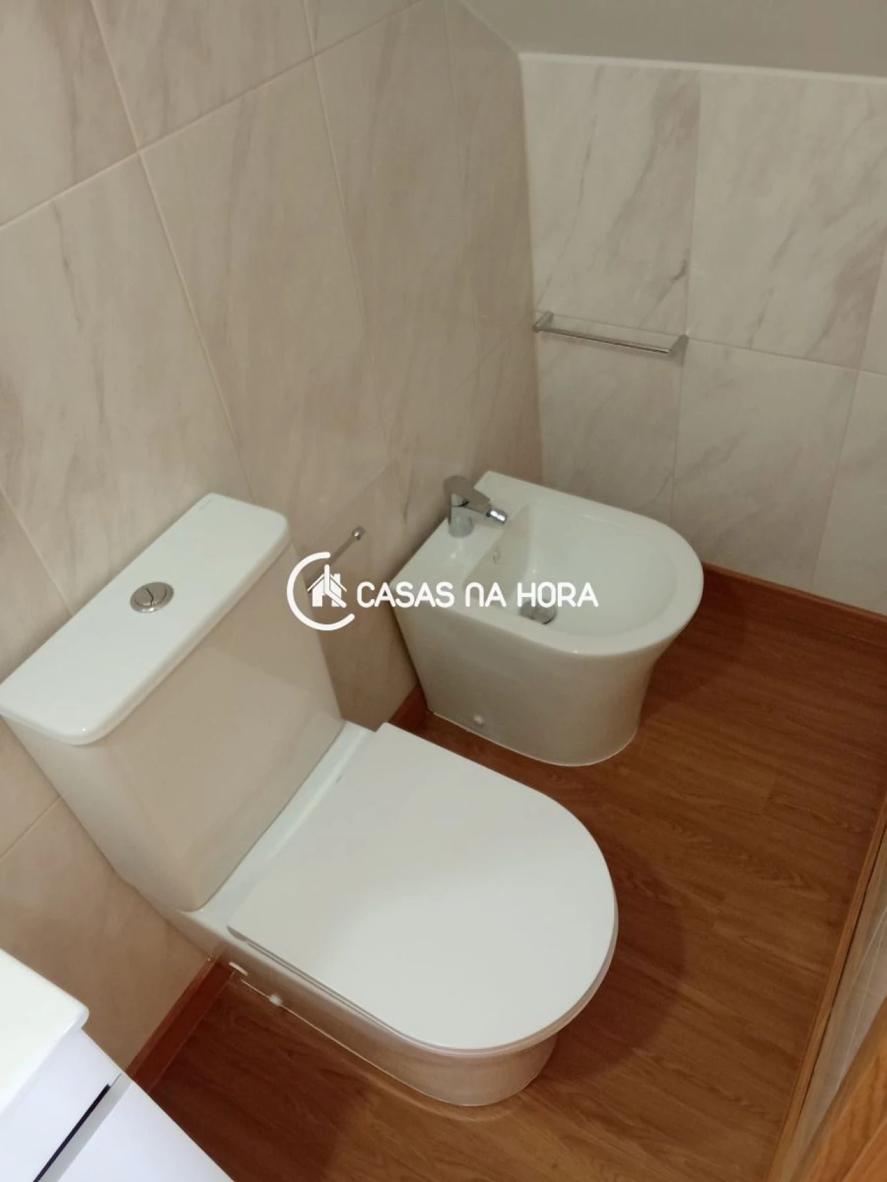 Apartamento T3 para Arrendamento em Sandim, Olival, Lever e Crestuma Foto 28