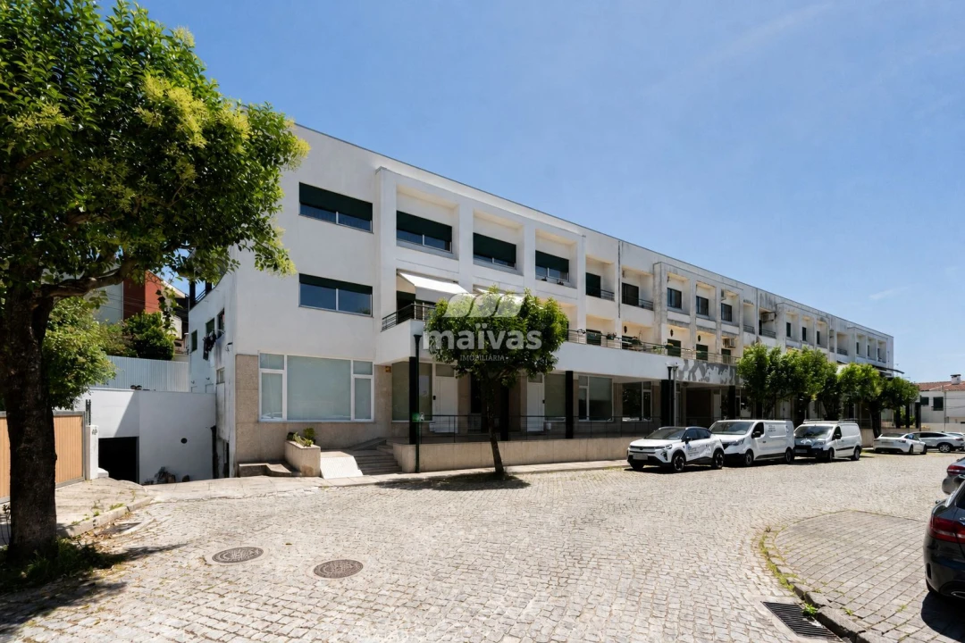 Apartamento T2 para Venda em Merelim (São Paio), Panoias e Parada de Tibães Foto 1