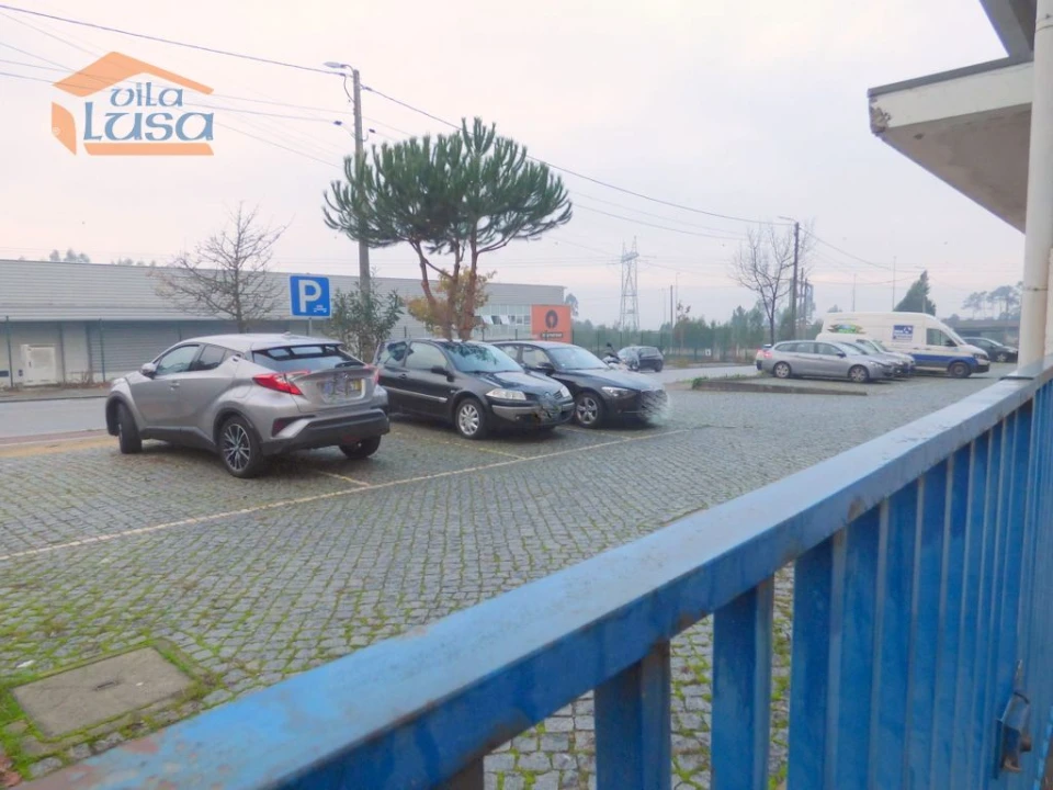 Armazém para Arrendamento em Campo e Sobrado Foto 25