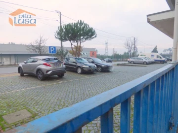Armazém para Arrendamento em Campo e Sobrado