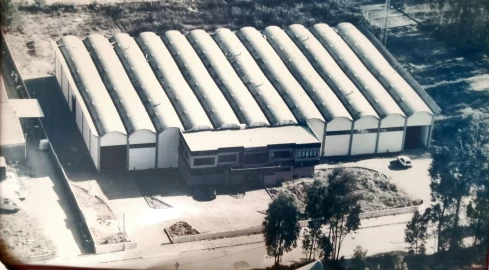 Armazém para Venda em Serzedo e Perosinho