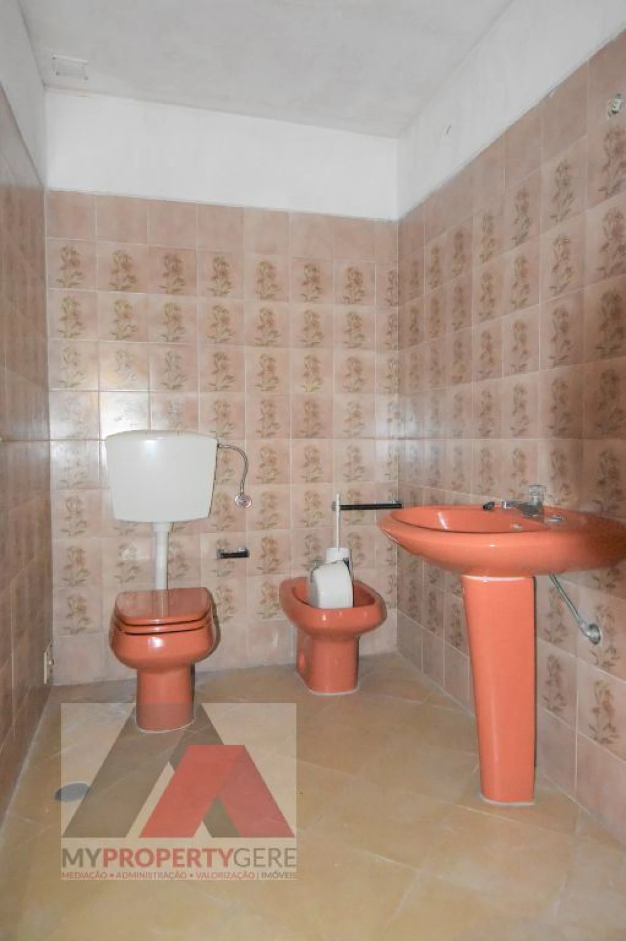 Loja para Arrendamento em A dos Cunhados e Maceira Foto 16