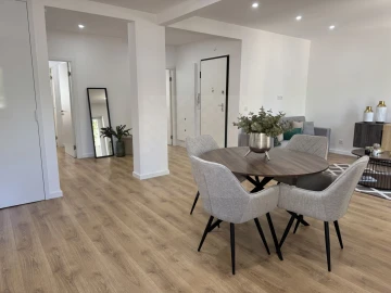 Apartamento T3 para Venda em Benfica