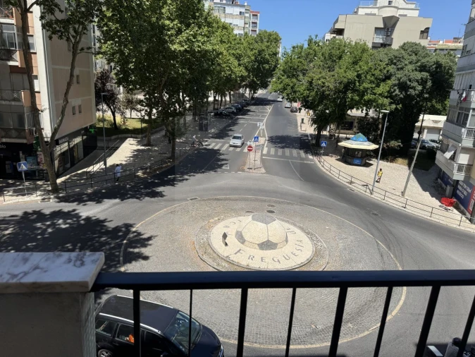 Apartamento T3 para Venda em Benfica Foto 27