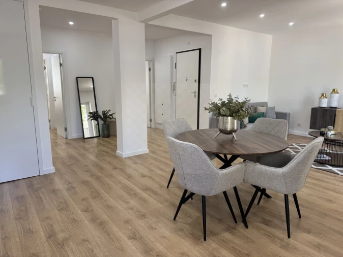 Apartamento T3 para Venda em Benfica Foto 5