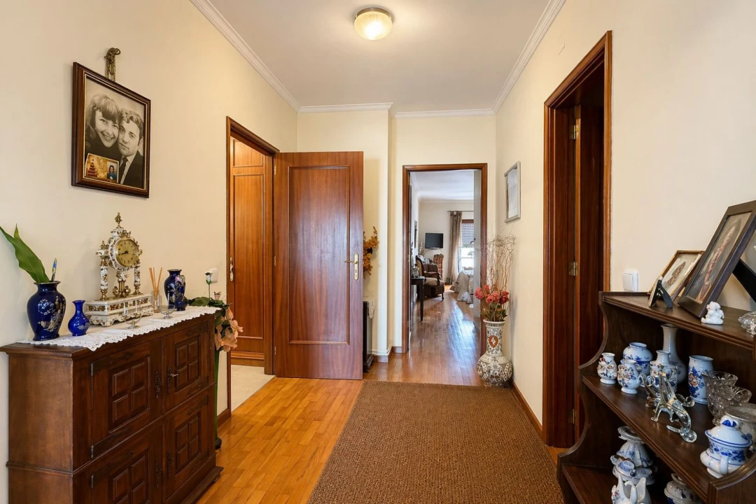 Apartamento T3 para Venda em Nogueira e Silva Escura Foto 7