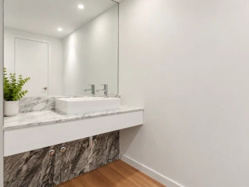 Apartamento T4 para Venda em Aldoar, Foz do Douro e Nevogilde