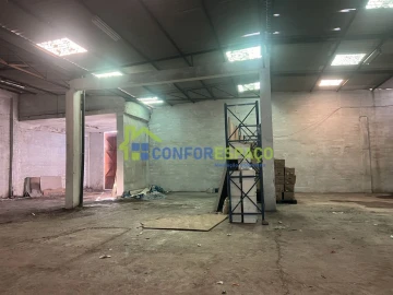 Loja para Arrendamento em Alcains
