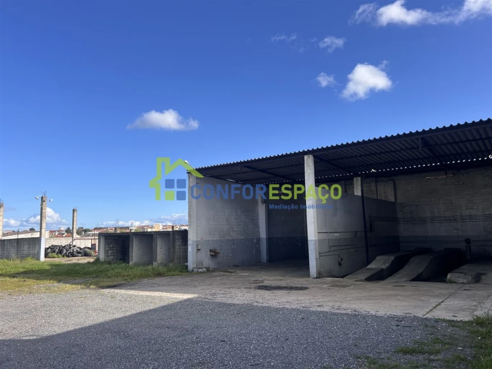 Loja para Arrendamento em Alcains Foto 17