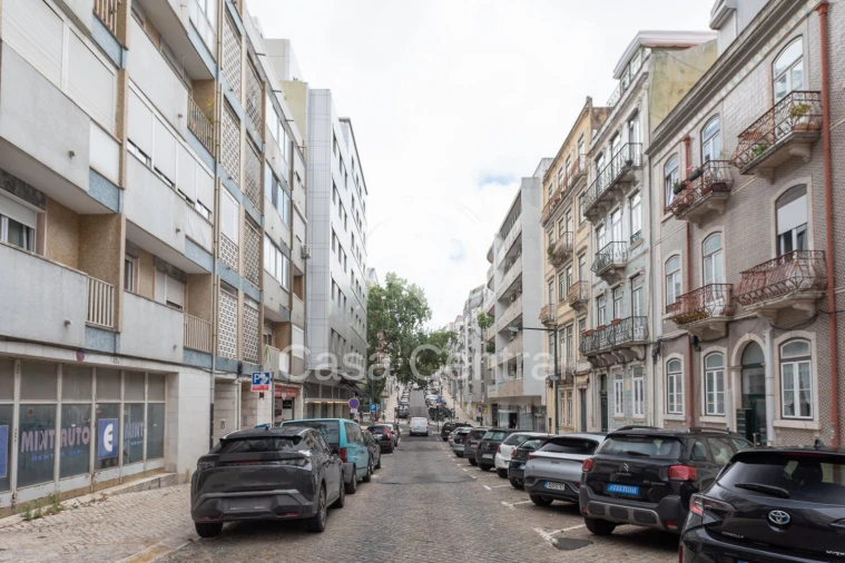 Loja para Venda em Arroios Foto 18