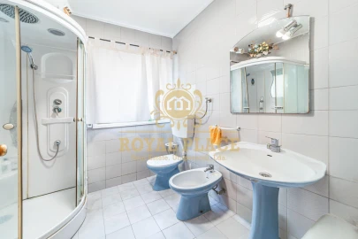 Apartamento T3 para Venda em Santa Maria da Feira, Travanca, Sanfins e Espargo