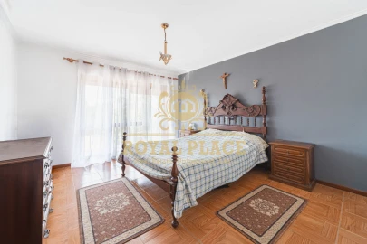 Apartamento T3 para Venda em Santa Maria da Feira, Travanca, Sanfins e Espargo