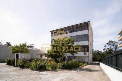 Apartamento T3 para Venda em Santa Maria da Feira, Travanca, Sanfins e Espargo