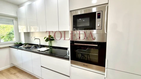 Apartamento T3 para Venda em Benfica