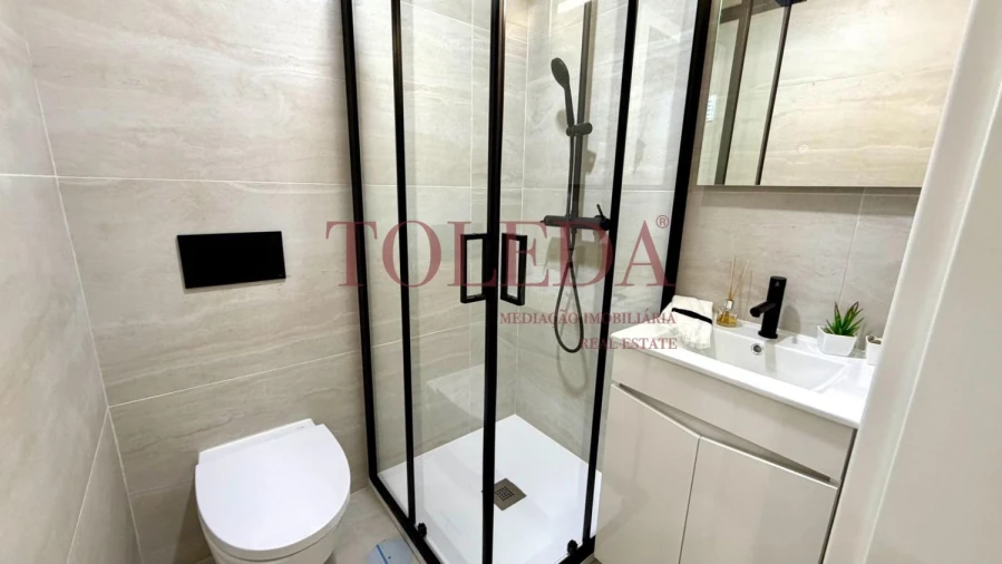Apartamento T3 para Venda em Benfica Foto 11