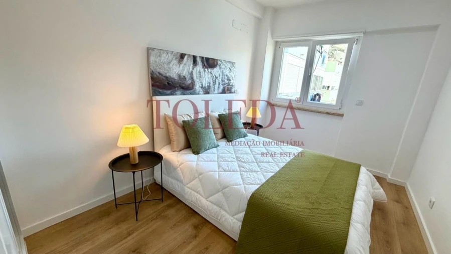Apartamento T3 para Venda em Benfica Foto 7
