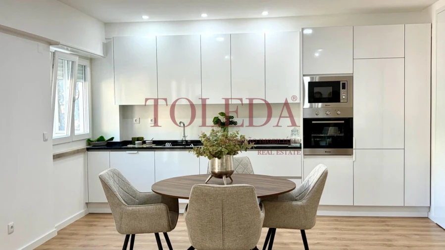 Apartamento T3 para Venda em Benfica Foto 24