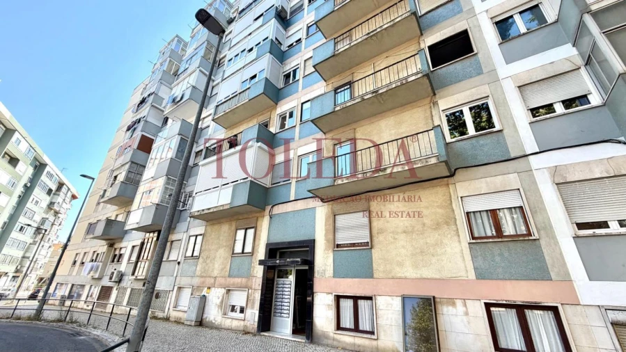 Apartamento T3 para Venda em Benfica Foto 41