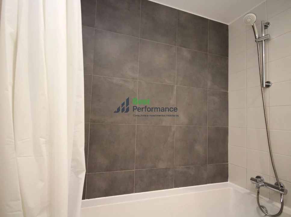 Apartamento T1 para Venda em Arroios Foto 16