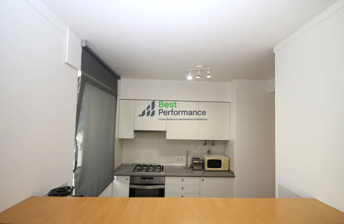 Apartamento T1 para Venda em Arroios Foto 13