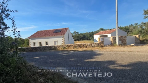 Moradia T3 para Venda em Areias e Pias