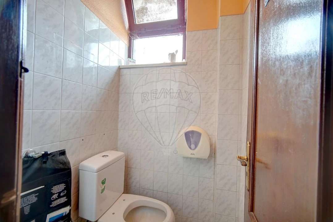 Loja para Venda em Baixa da Banheira e Vale da Amoreira Foto 15