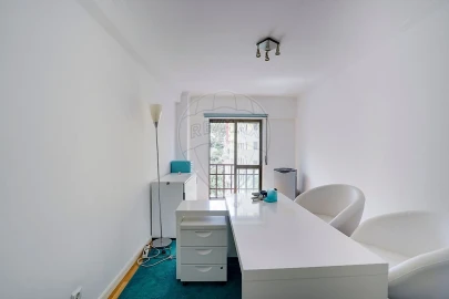 Apartamento T3 para Venda em Odivelas