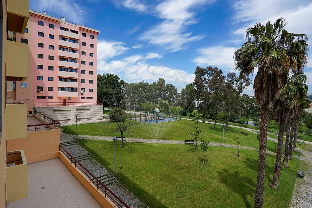 Apartamento T3 para Venda em Odivelas Foto 17