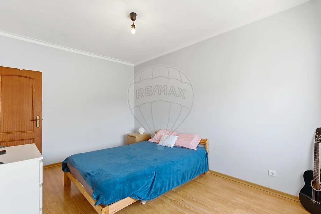 Apartamento T2 para Venda em Cartaxo e Vale da Pinta Foto 2