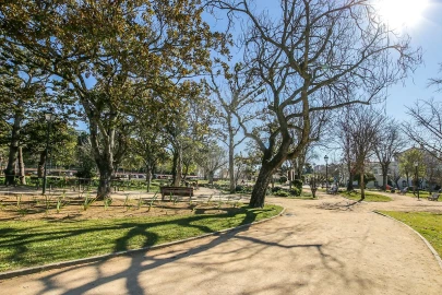 Apartamento T2 para Arrendamento em Carnide