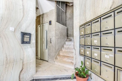 Apartamento T2 para Arrendamento em Carnide