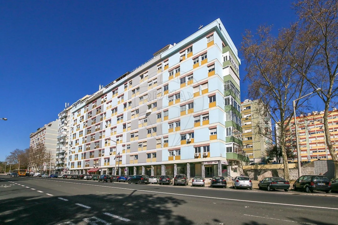 Apartamento T2 para Arrendamento em Carnide Foto 29