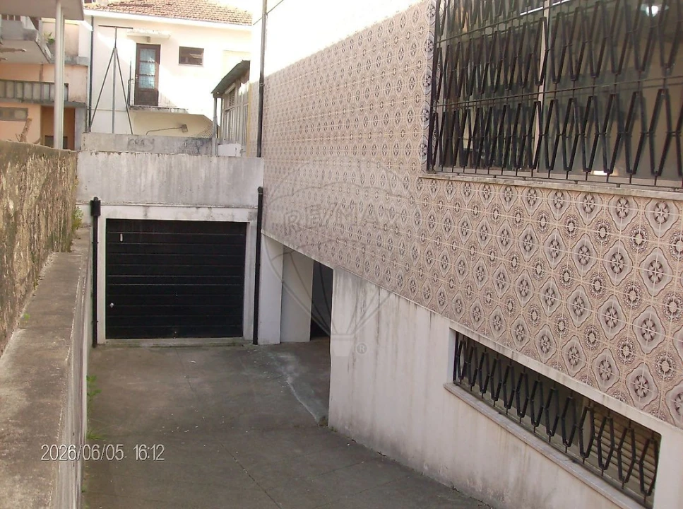 Loja para Venda em Fânzeres e São Pedro da Cova Foto 4