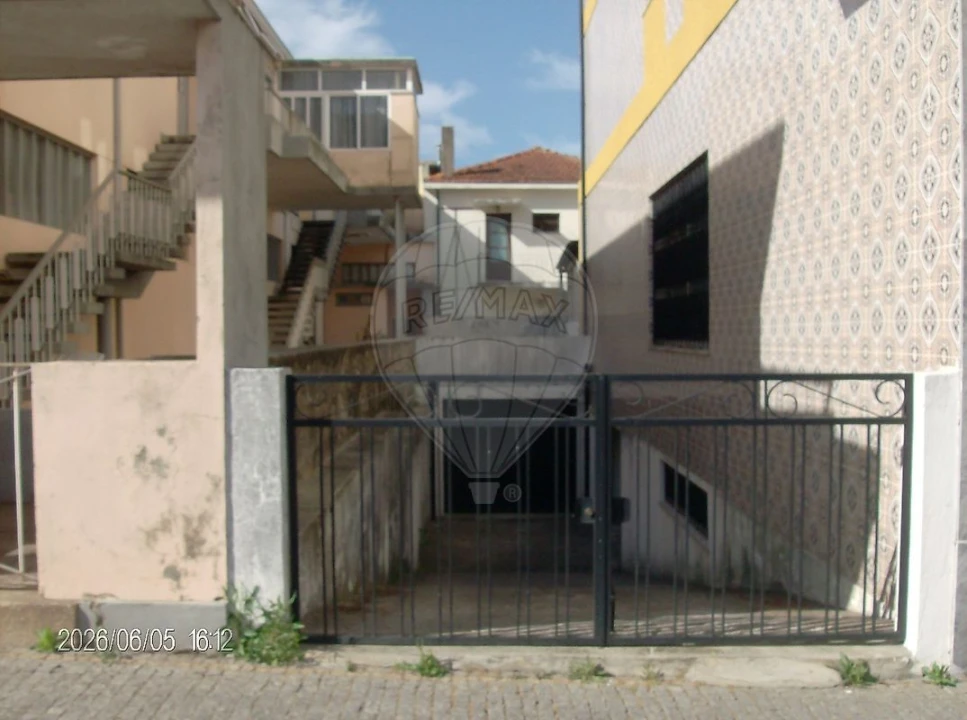 Loja para Venda em Fânzeres e São Pedro da Cova Foto 5
