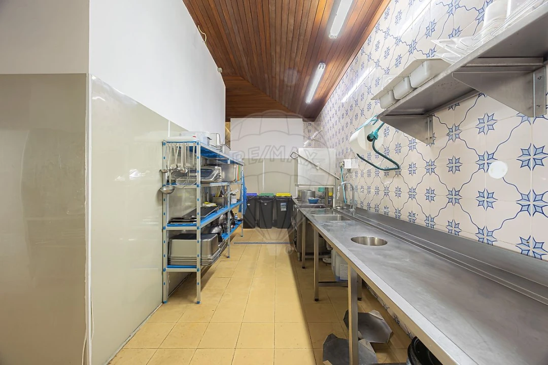 Negócio para Venda em A dos Cunhados e Maceira Foto 17