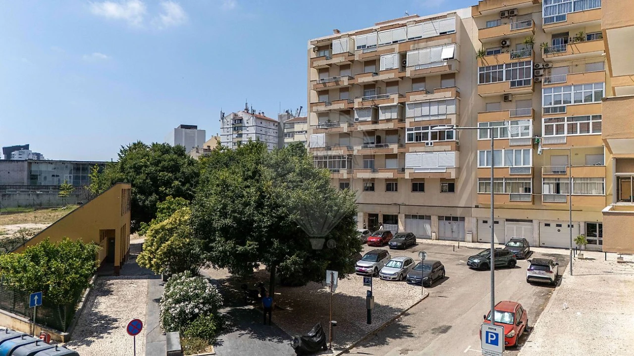 Apartamento T2 para Venda em Parque das Nações Foto 23