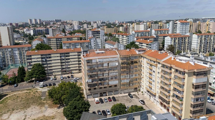 Apartamento T2 para Venda em Parque das Nações Foto 28