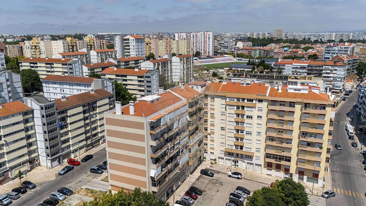 Apartamento T2 para Venda em Parque das Nações Foto 27