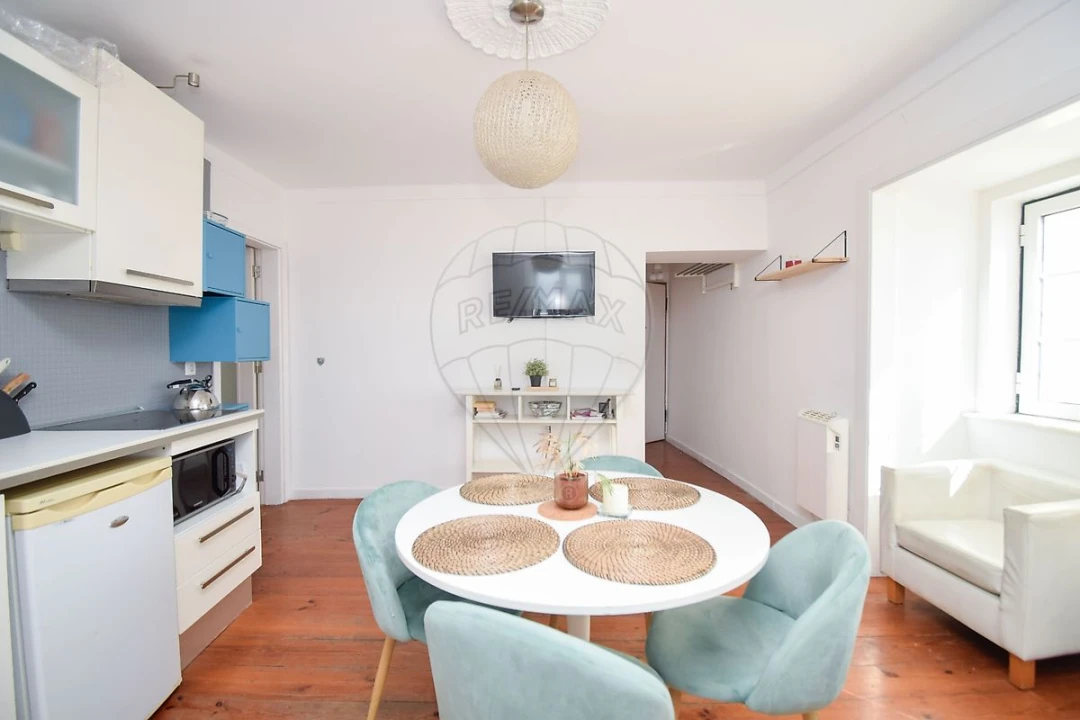 Apartamento T2 para Arrendamento em Santa Maria Maior Foto 11