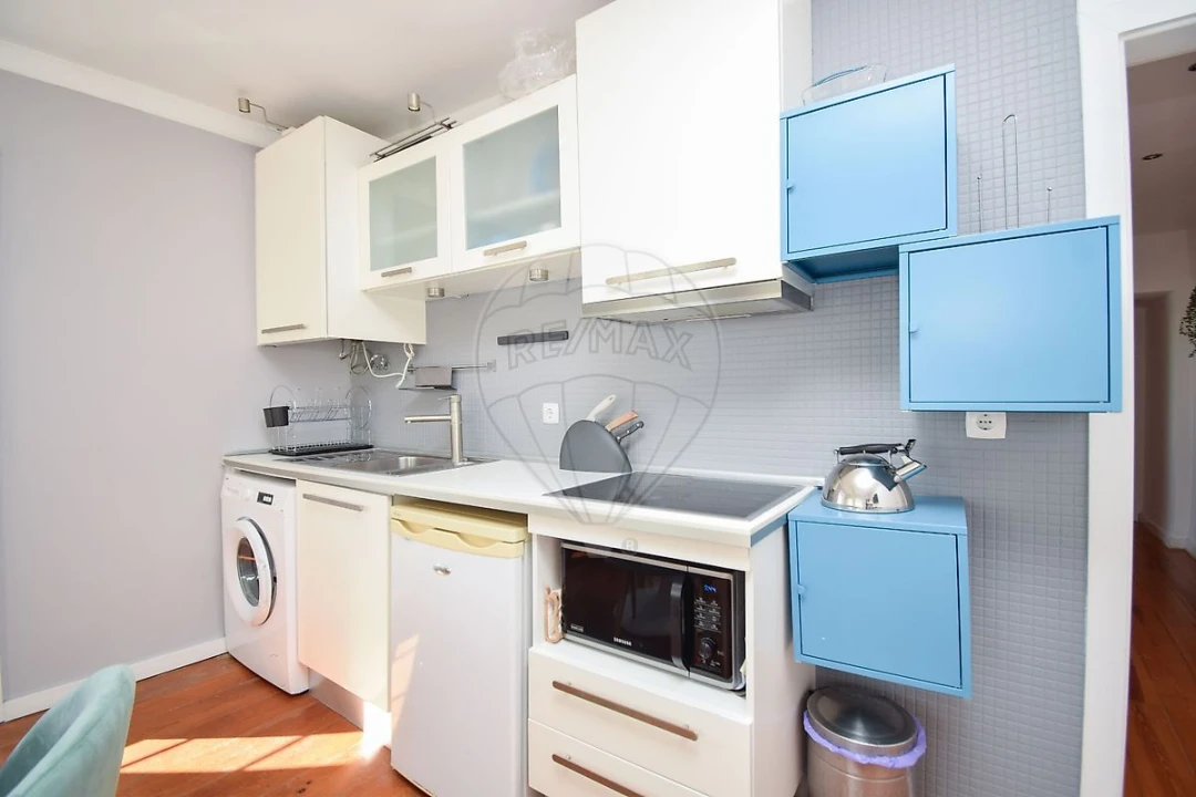 Apartamento T2 para Arrendamento em Santa Maria Maior Foto 12