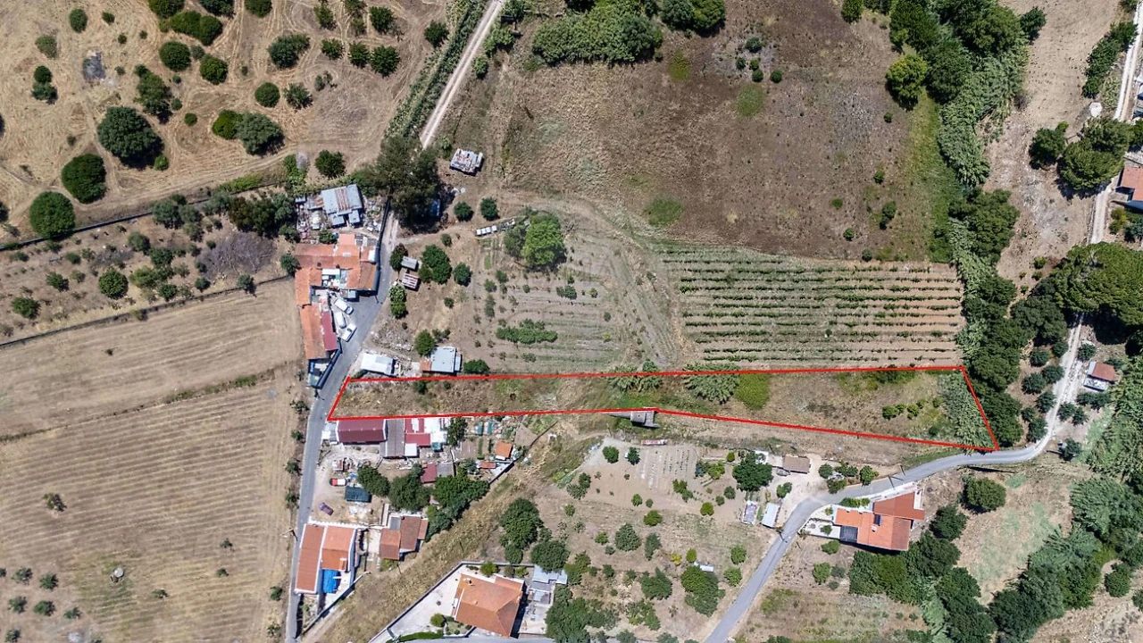 Terreno para Venda em Carregado e Cadafais Foto 2