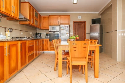 Moradia T3 para Venda em Alenquer (Santo Estêvão e Triana)
